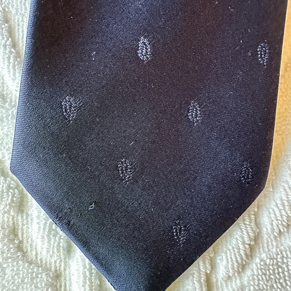 Hennessy‎ Elegant Navy Tie